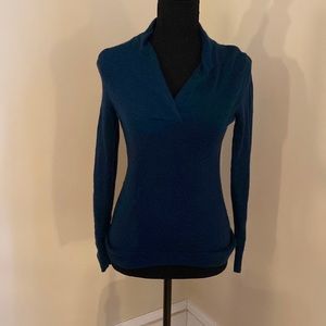 Banana Republic wool cashmere sweater